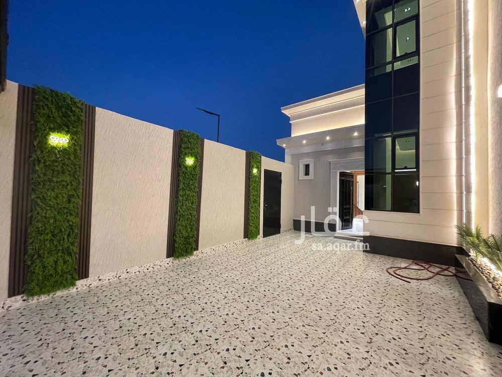 12 bedroom villa in Al Yarmouk, Hafar Al Batin 2