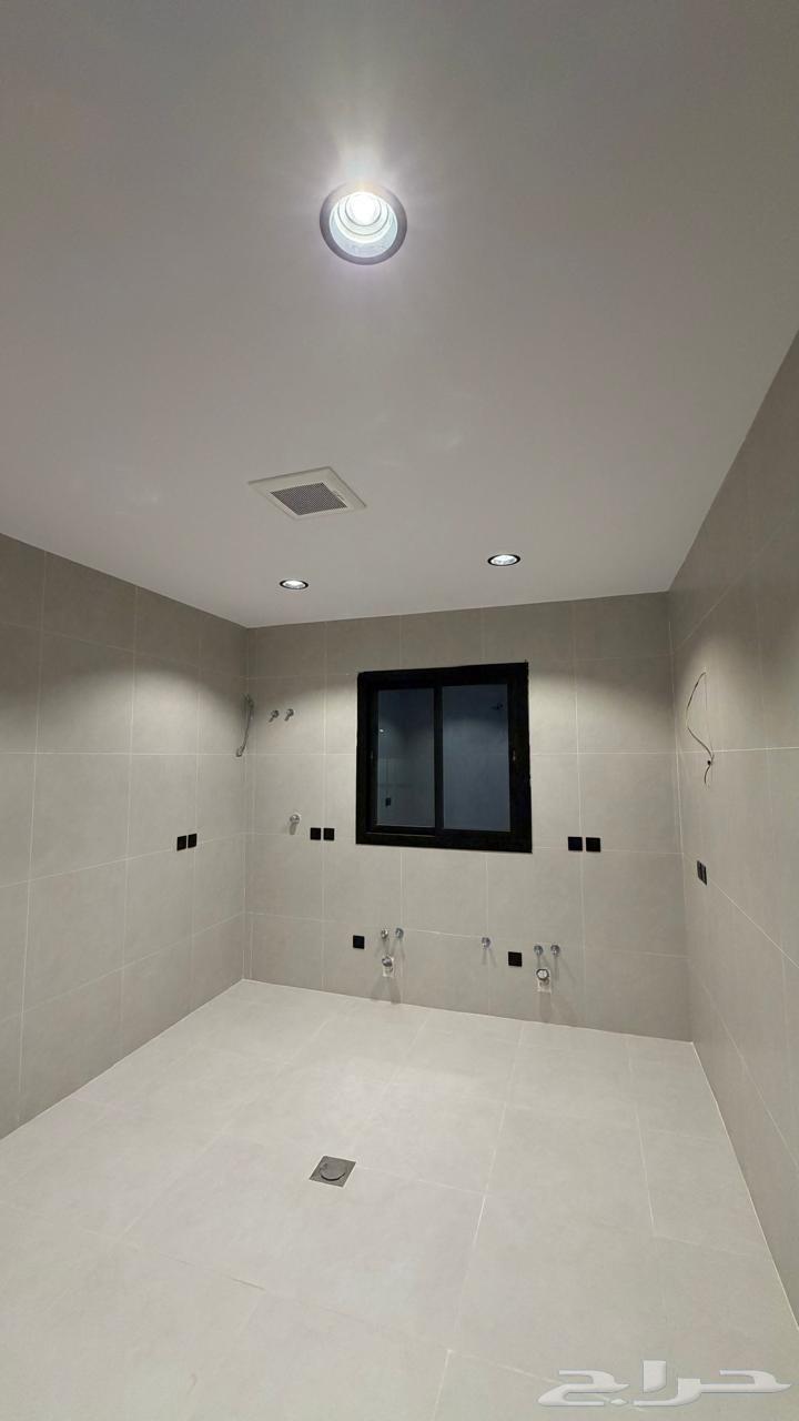 5 bedroom apartment in Industrial City, Madinah 10