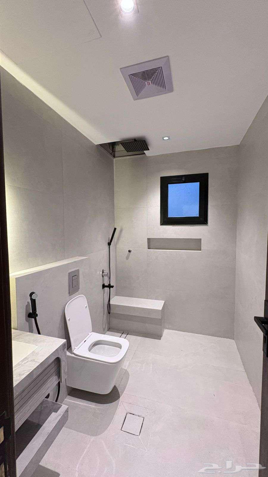 5 bedroom apartment in Shawran, Madinah 11