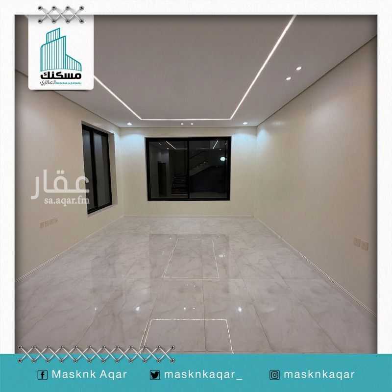 9 bedroom villa in Al Khraimi, Hail 7