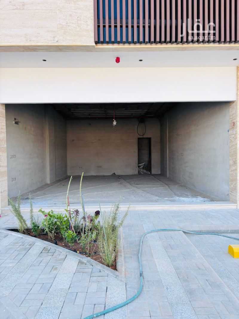 shop in Al Rimal, Riyadh 5