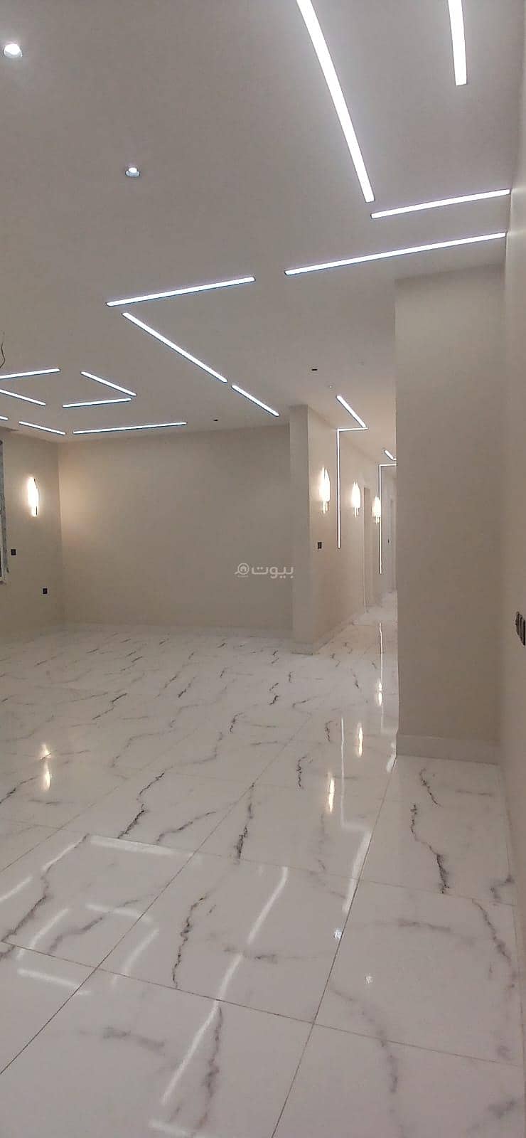 5 bedroom apartment in Al Safa, Jeddah 4