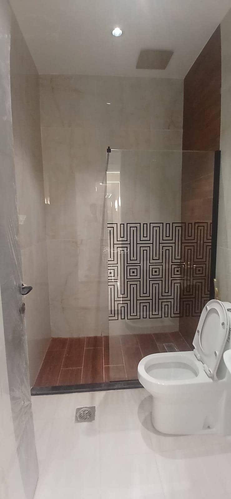5 bedroom apartment in Al Safa, Jeddah 8