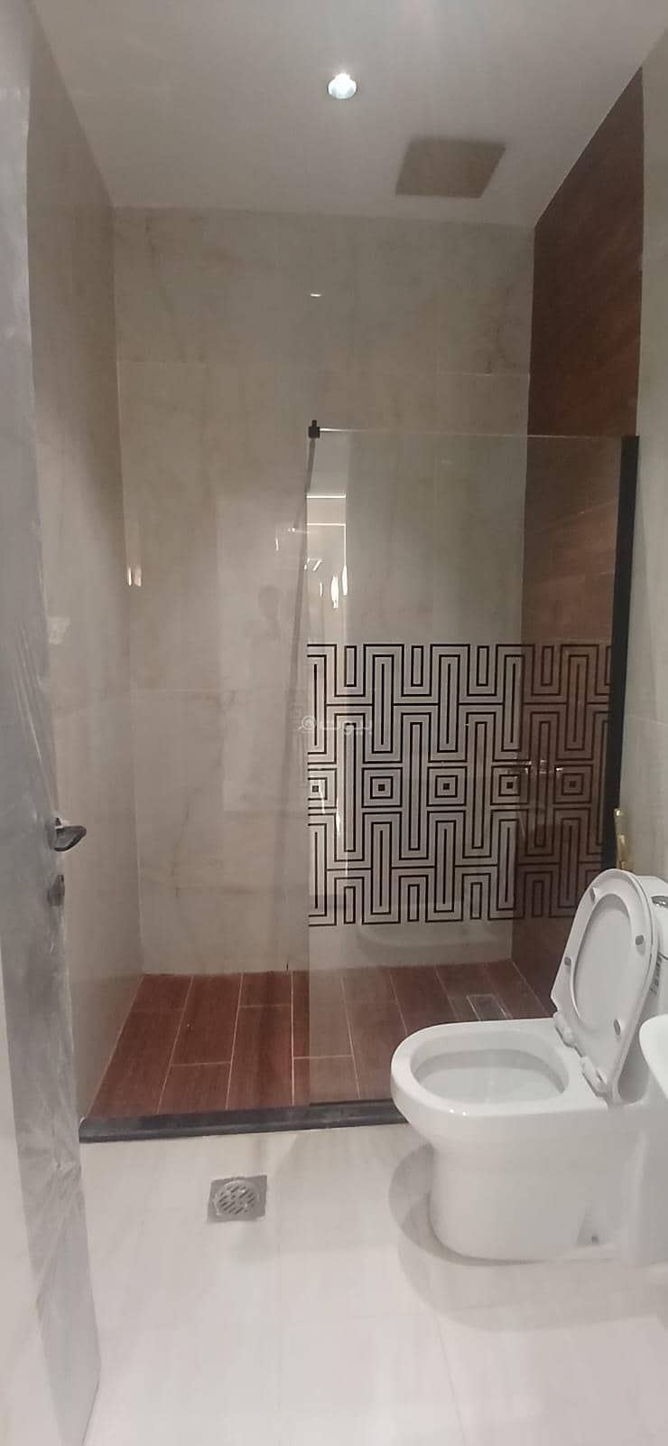 5 bedroom apartment in Al Safa, Jeddah 13