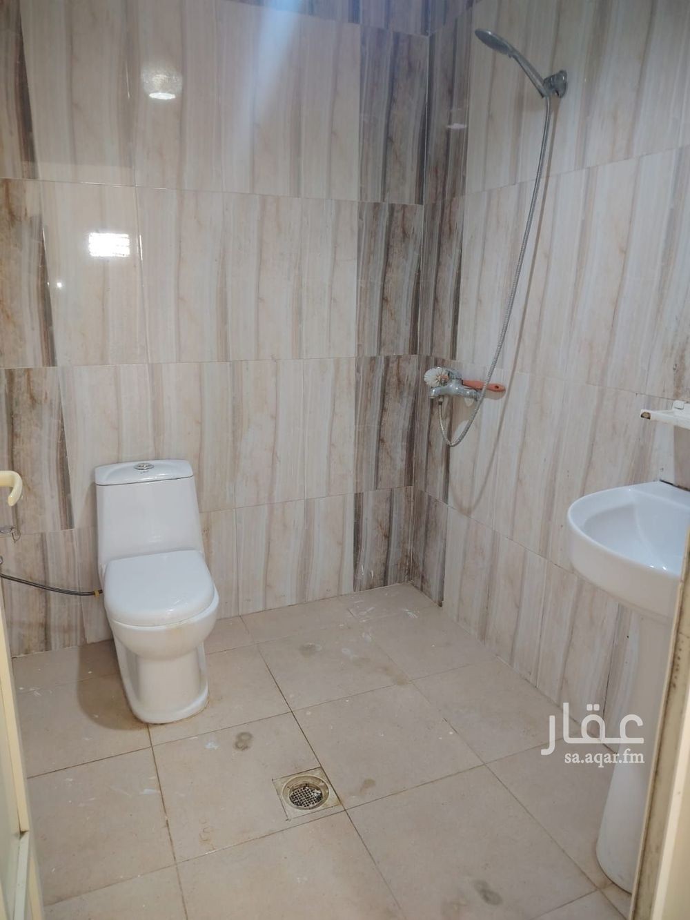 3 bedroom apartment in Al Rawdah, Jazan 6