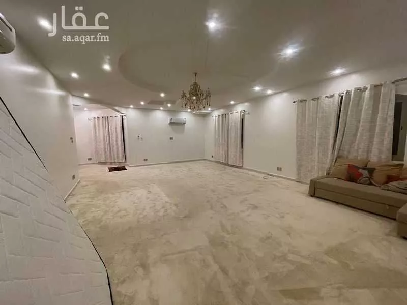 7 bedroom villa in Al Khuzama 22