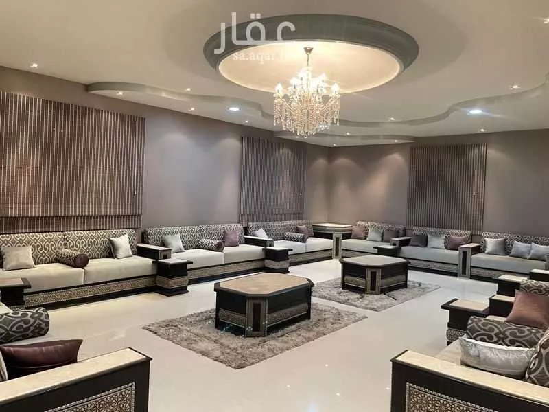 7 bedroom villa in Al Khuzama 9