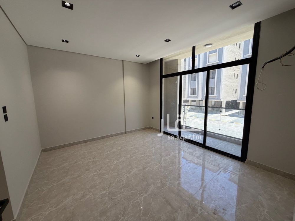 3 bedroom apartment in Al Basateen, Eastern Province 3