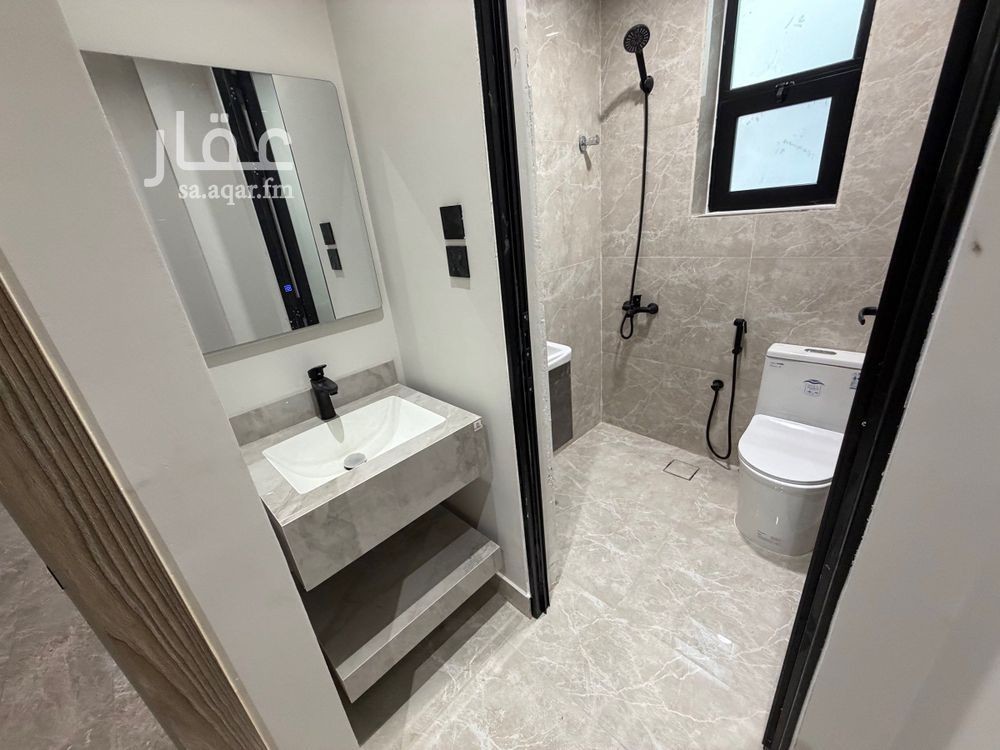 3 bedroom apartment in Al Basateen, Eastern Province 8