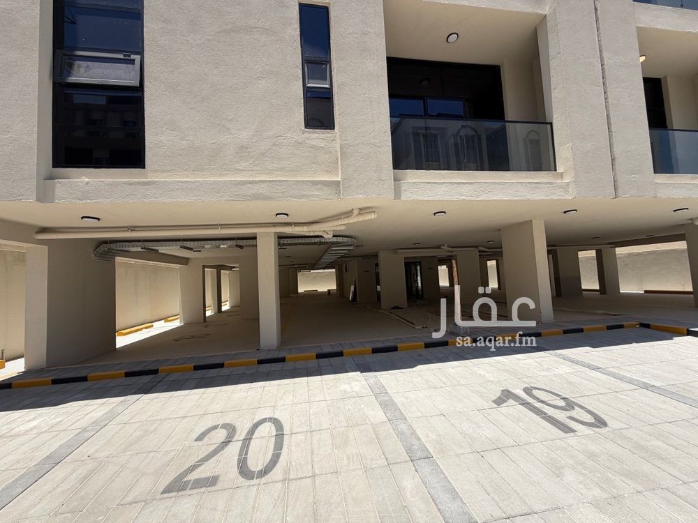 3 bedroom apartment in Al Basateen, Eastern Province 4