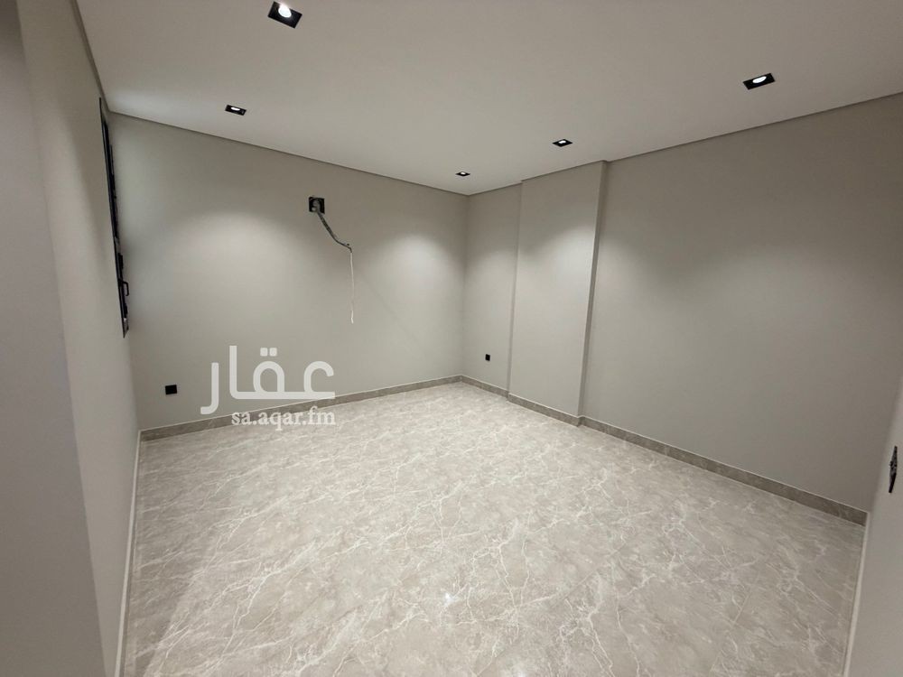 3 bedroom apartment in Al Basateen, Eastern Province 7