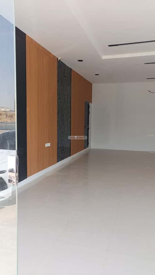 shop in Al Aridh, Riyadh 6