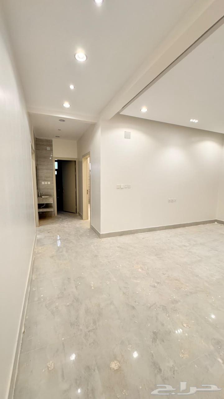 6 bedroom villa in Tuwaiq, Riyadh 23
