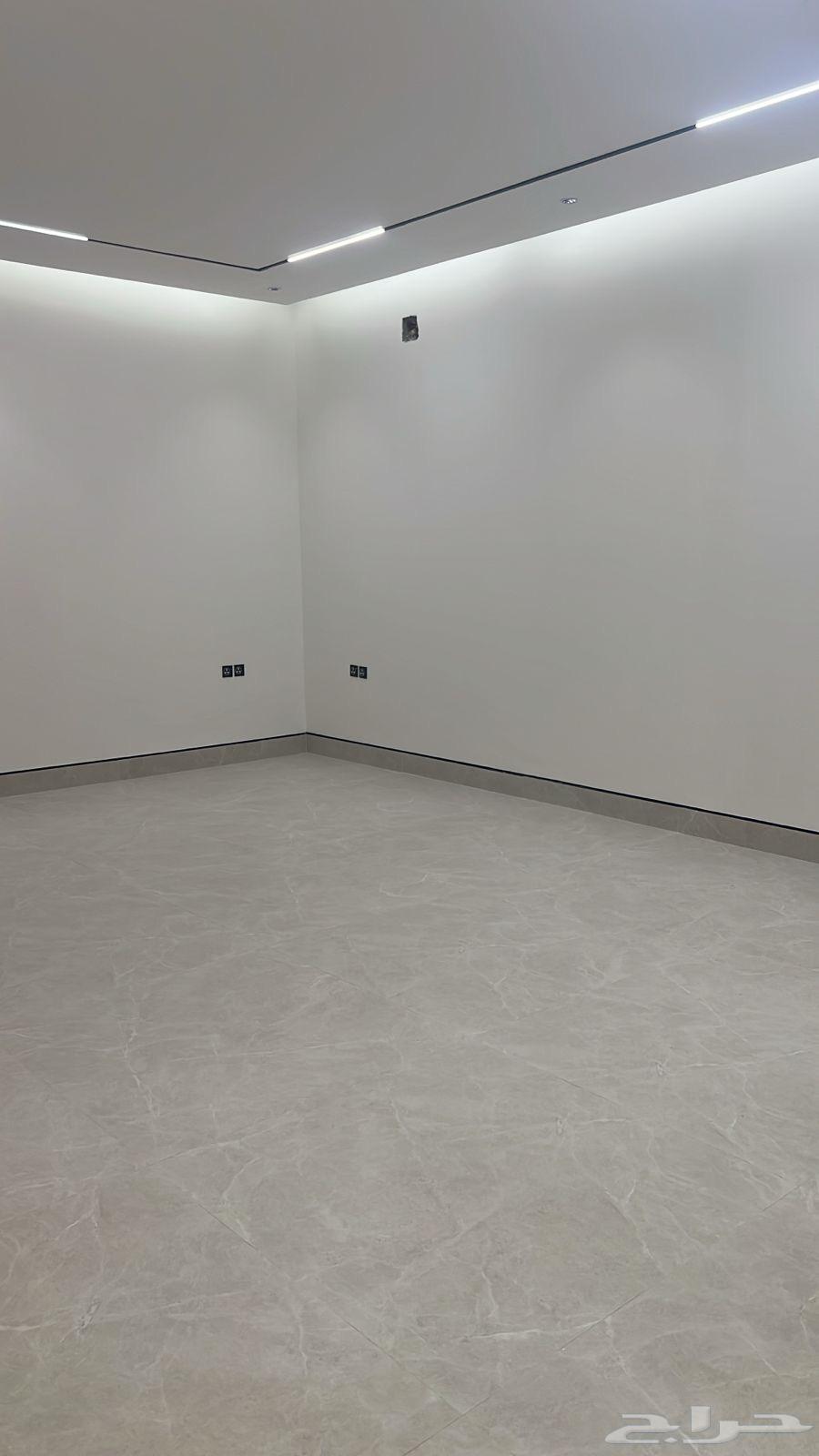 5 bedroom villa in Al Munsiyah, Riyadh 32