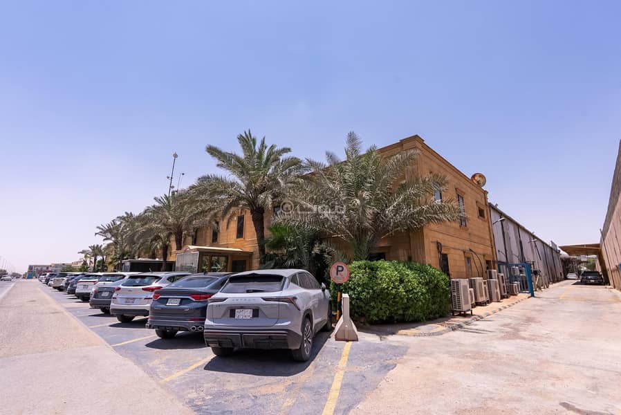 warehouse in Al Manakh, Riyadh 5