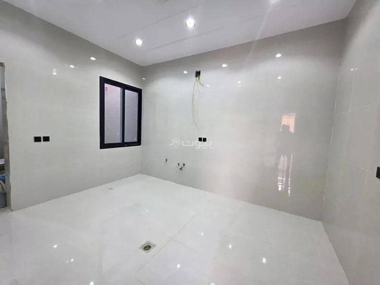 5 bedroom villa in Okaz, Riyadh 9