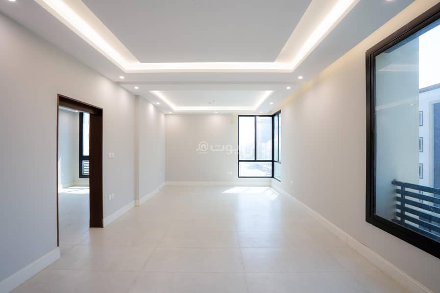 4 bedroom apartment in Al Salamah, Jeddah 8