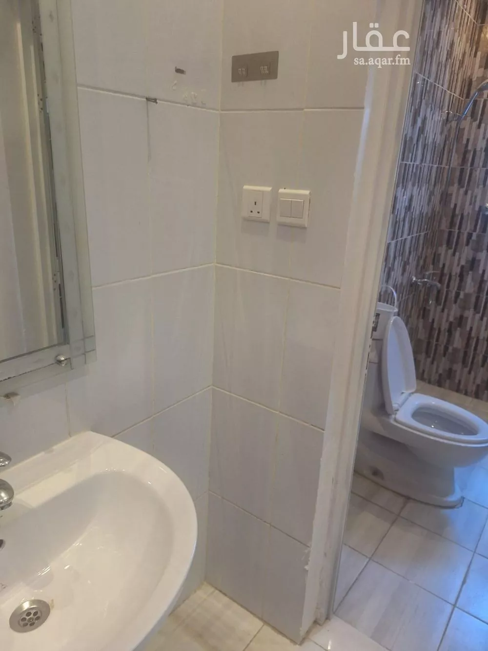 دور 3 غرف في العارض 5