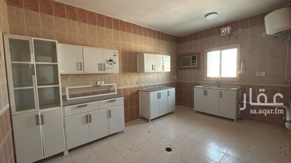 3 bedroom apartment in Dana Al Shamaliah, Eastern Province 3