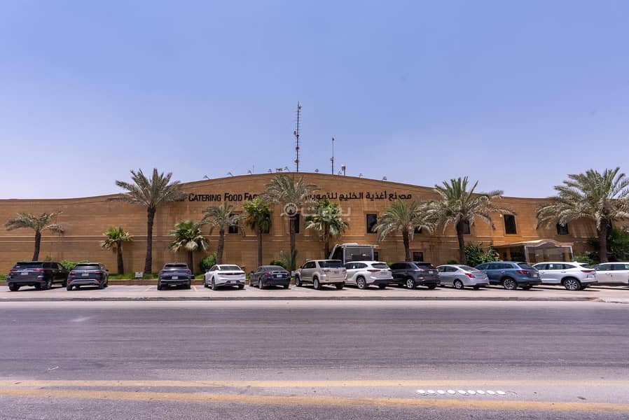 warehouse in Al Manakh, Riyadh 2