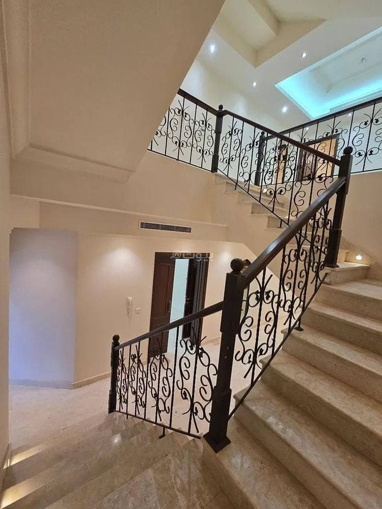 4 bedroom villa in Al Shiraa, Jeddah 6
