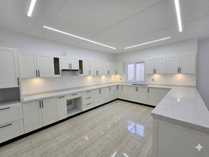 4 bedroom villa in King Khalid International Airport, Riyadh 9