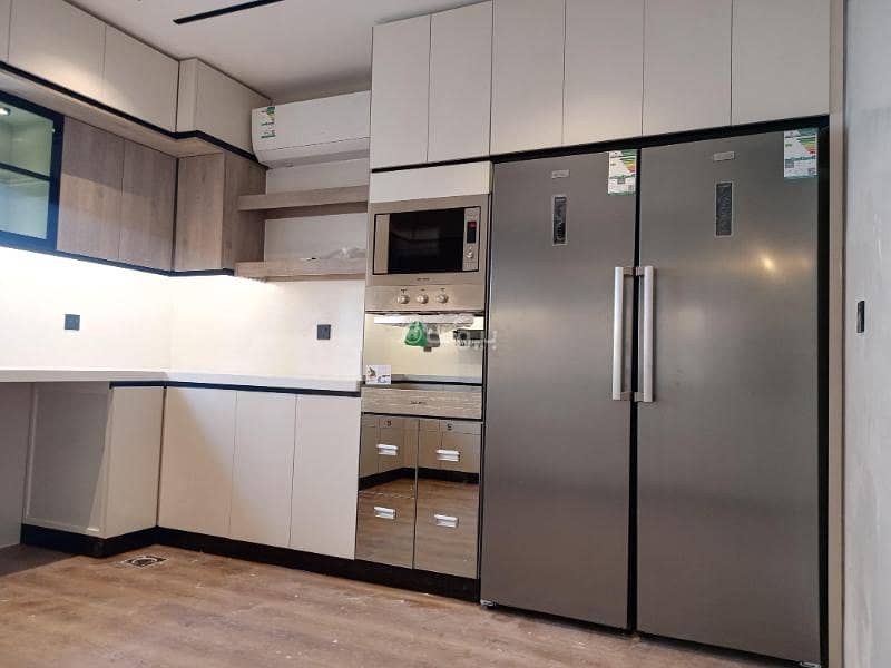 4 bedroom villa in King Khalid International Airport, Riyadh 6