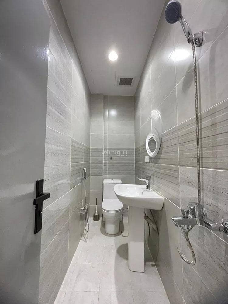 1 bedroom apartment in Ghubairah, Riyadh 8