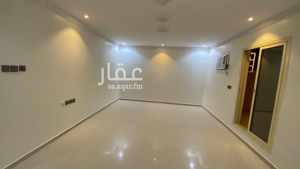 2 bedroom apartment in Ishbiliyah, Riyadh 2