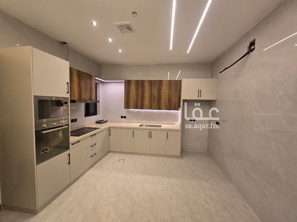 2 bedroom apartment in Al Hamra, Eastern Province 23