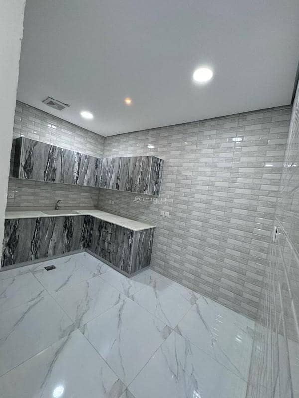 apartment in Al Thuqbah, Eastern Province 2