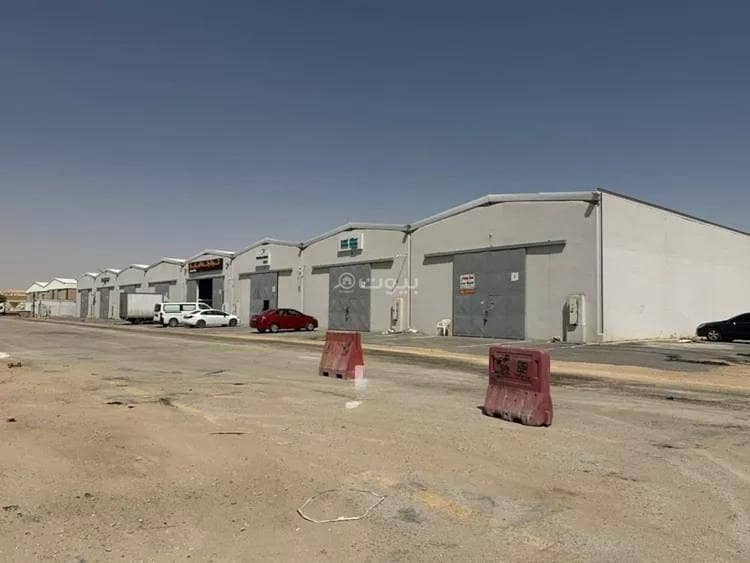 warehouse in Al Sulay, Riyadh 3