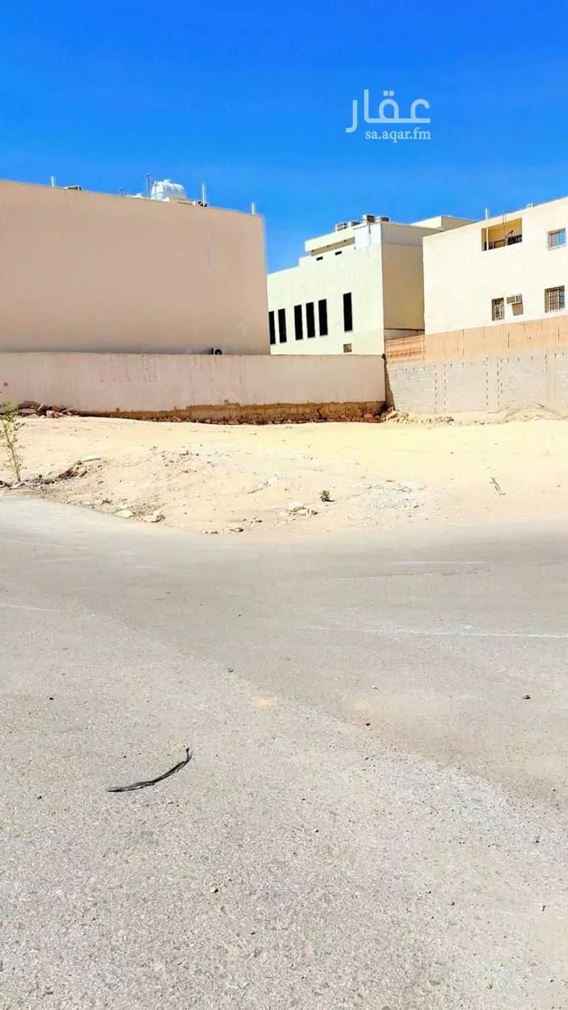 أرض 900 م² في المهدية 2