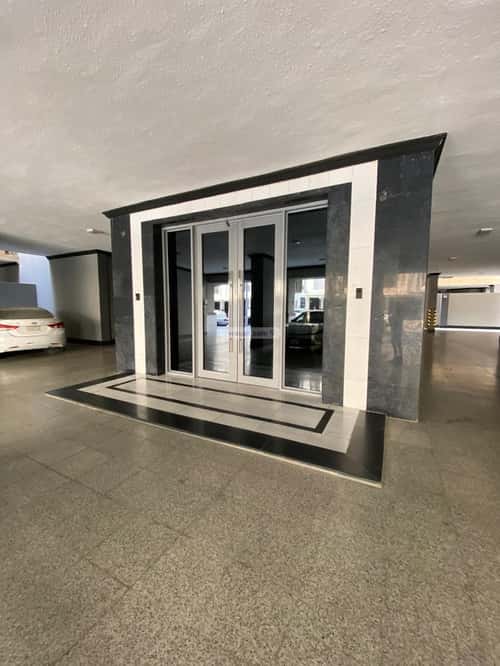 2 bedroom apartment in Al Marwa, Jeddah 7