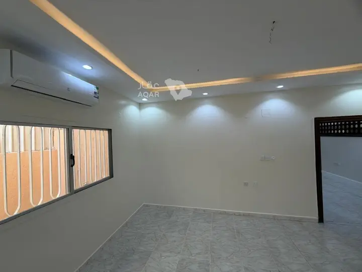 3 bedroom villa in Al Rawdah, Riyadh 17