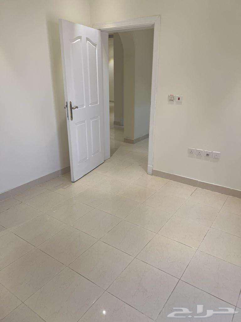 2 bedroom apartment in Mishrifah, Jeddah 6