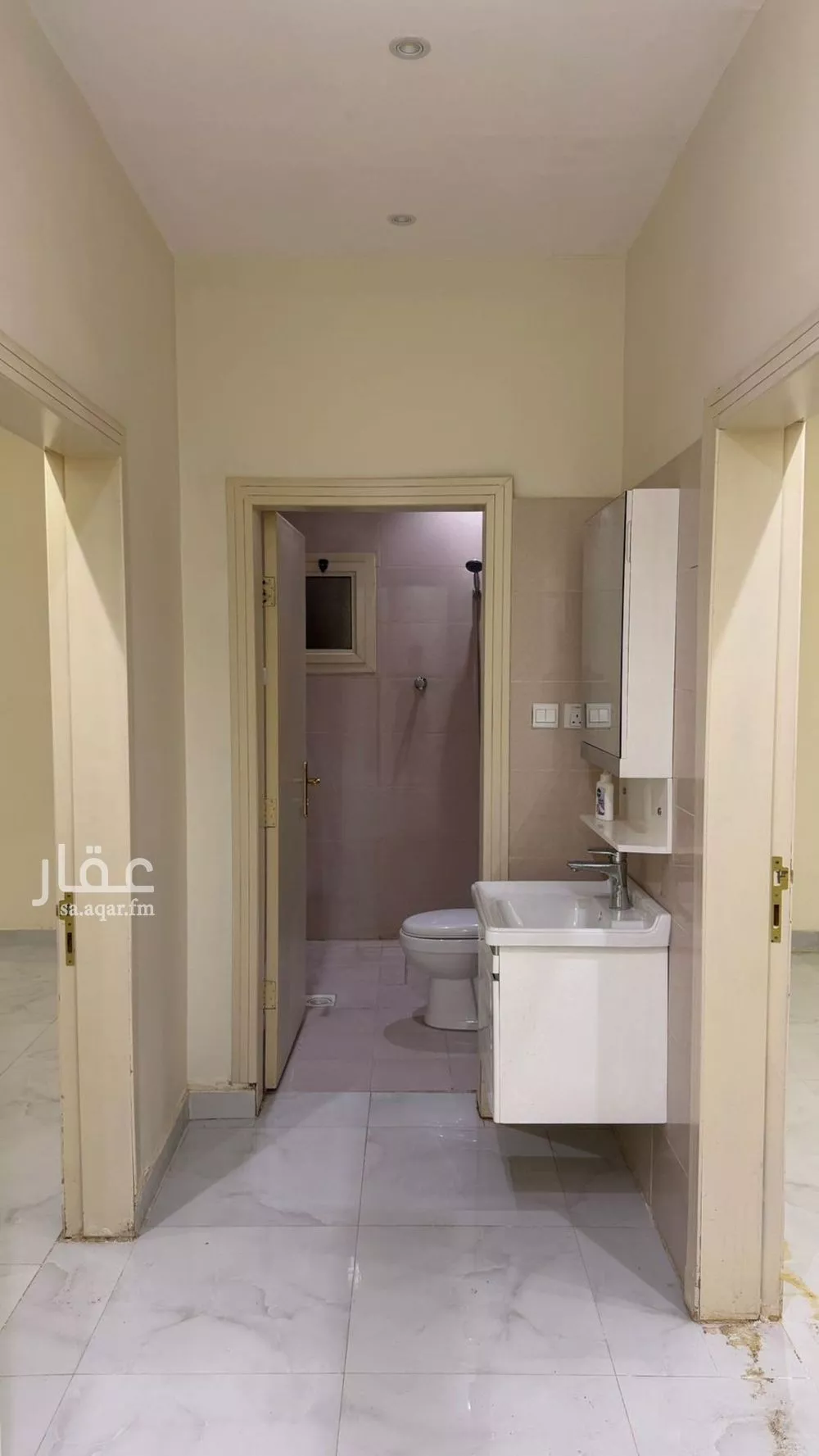 شقة 3 غرف في العارض 9