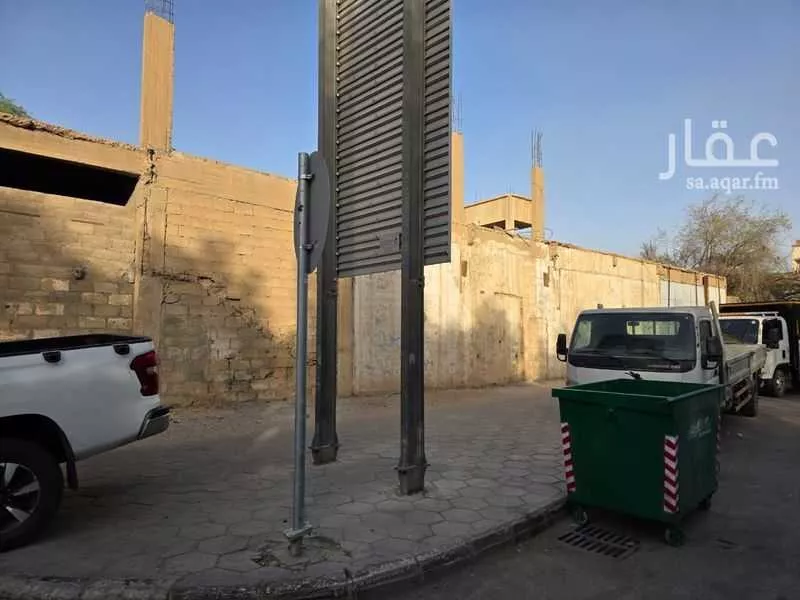 6865 sqm land in Ghubairah 8