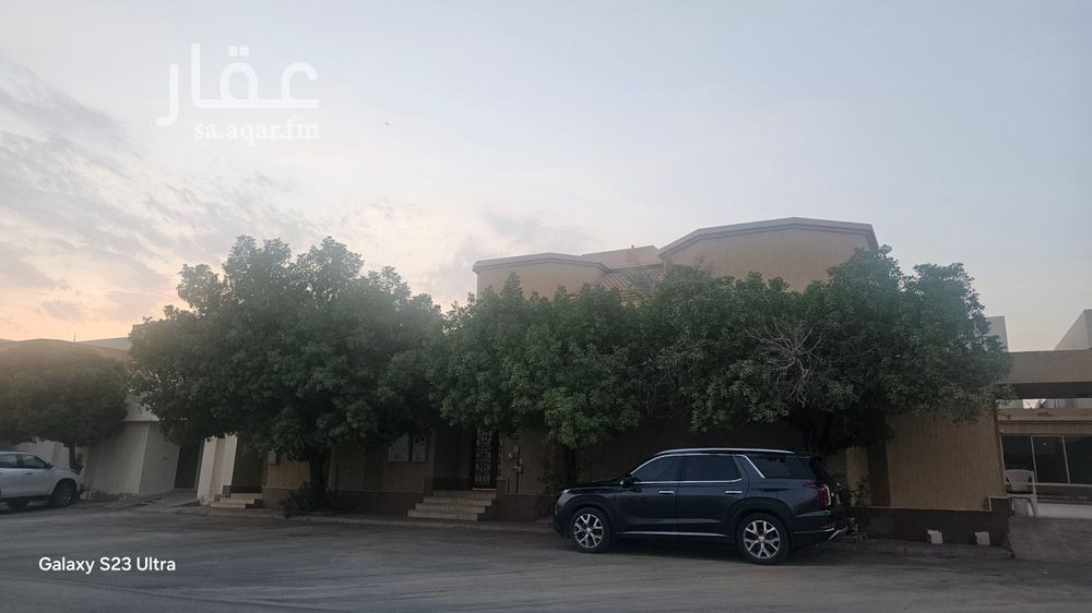 land in Al Nuzhah, Riyadh 2