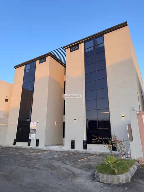 4 bedroom apartment in Nubala, Madinah 12