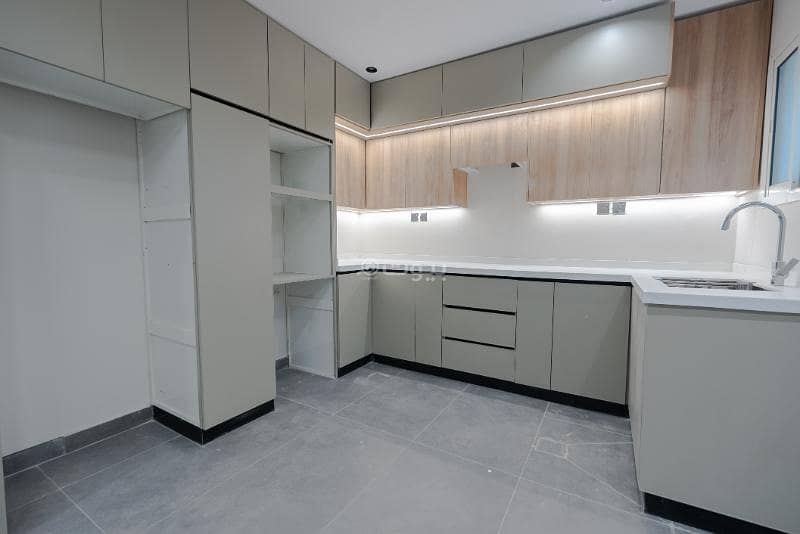 شقة 4 غرف في التعاون، الرياض 2