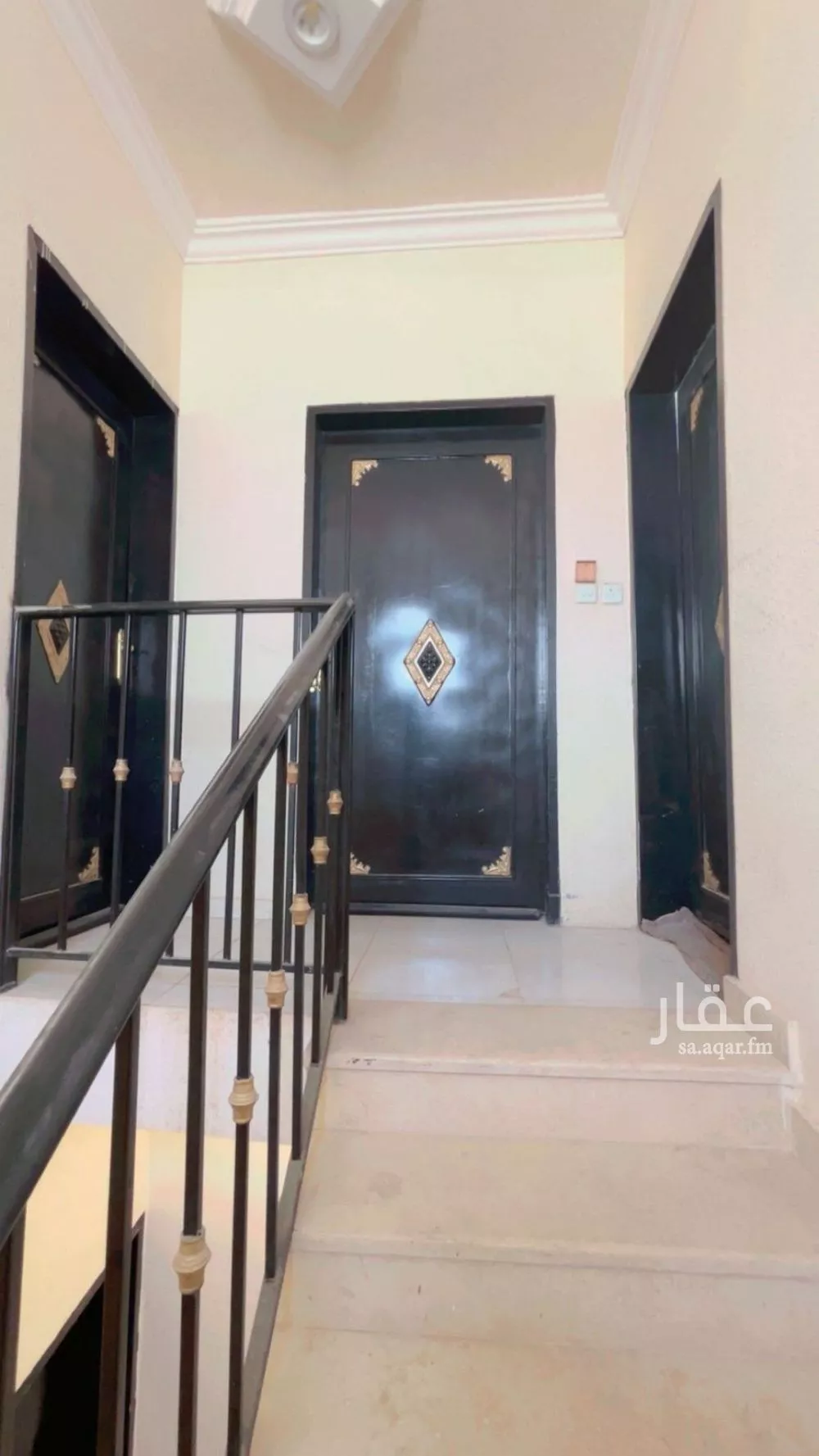 3 bedroom floor in Al Rimal 6