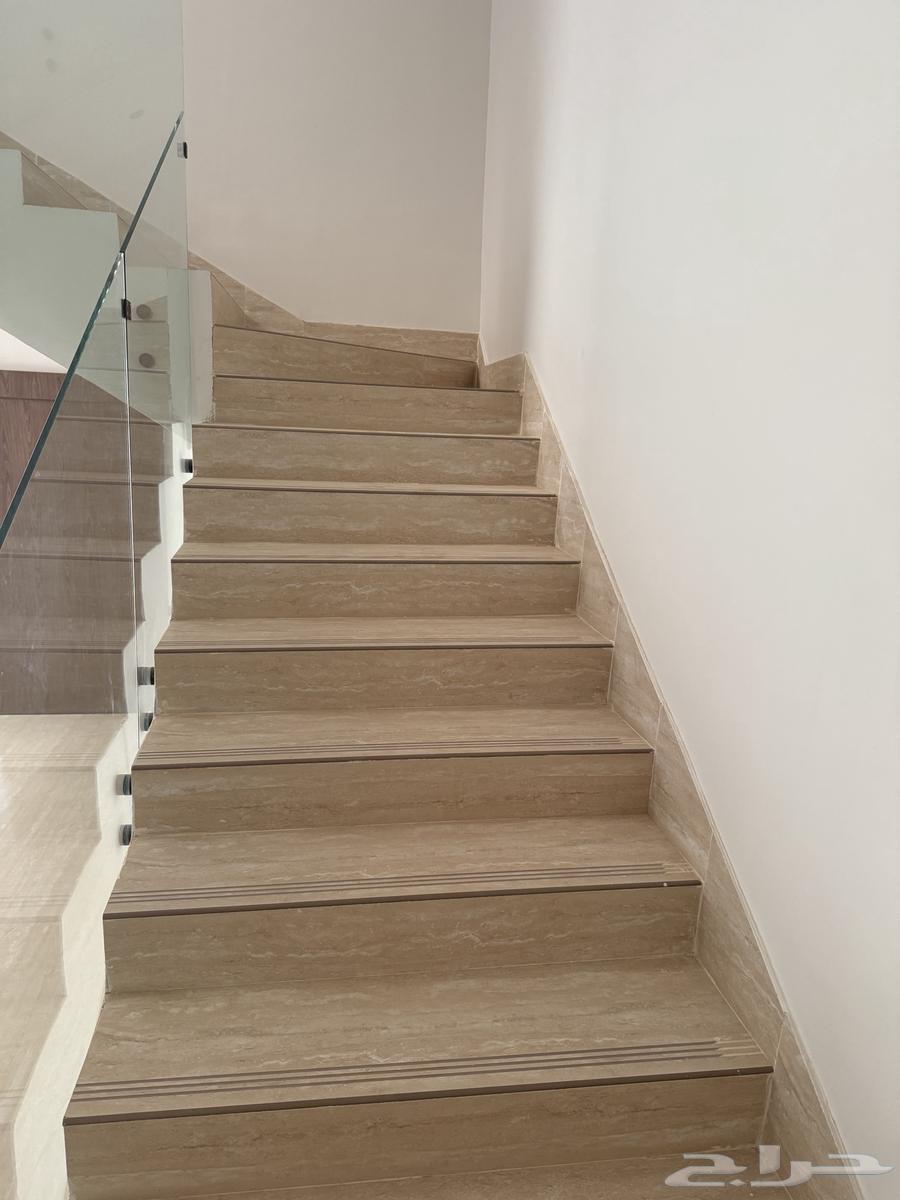 4 bedroom villa in Al Mahdiyyah, Riyadh 9