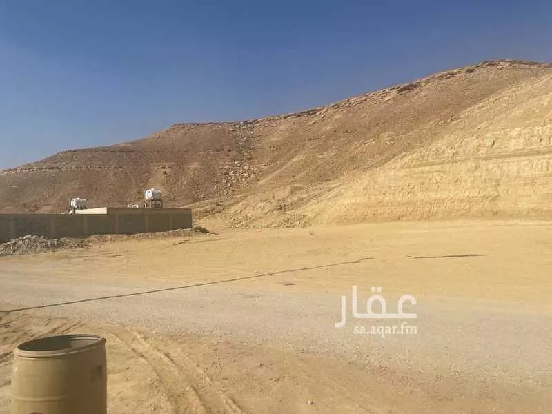 أرض 630 م² في بنبان 7