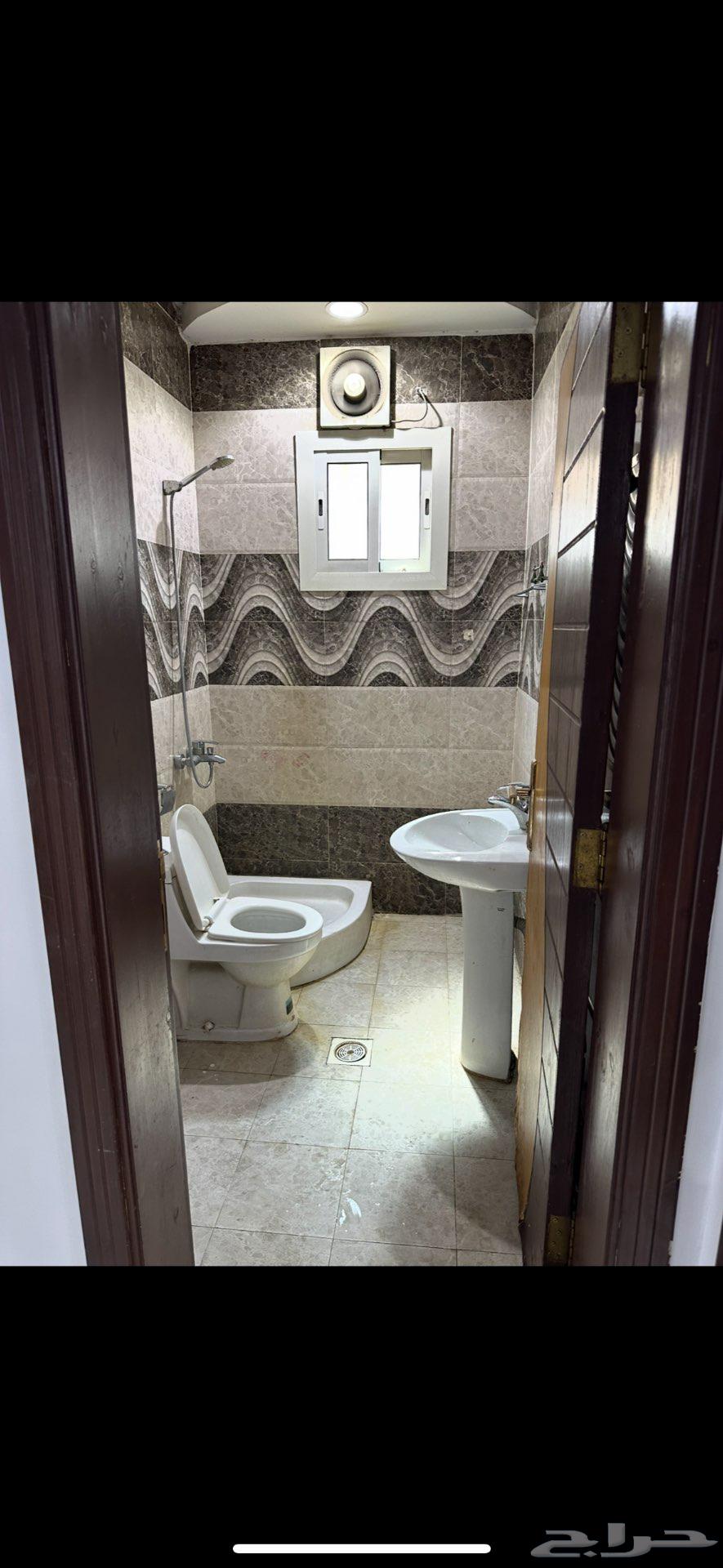 4 bedroom apartment in Bryman, Jeddah 6
