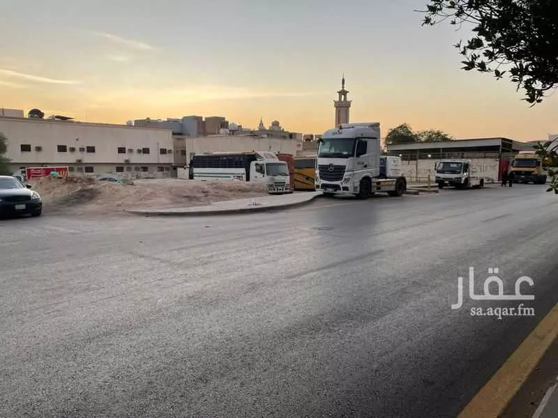3251 sqm land in Ghubairah 4