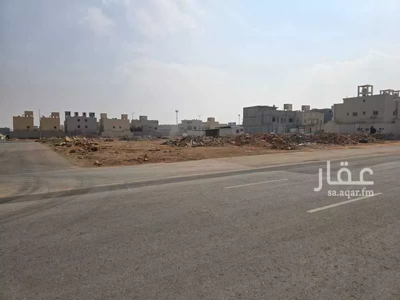 400 sqm land in Al Mahdiyyah 5