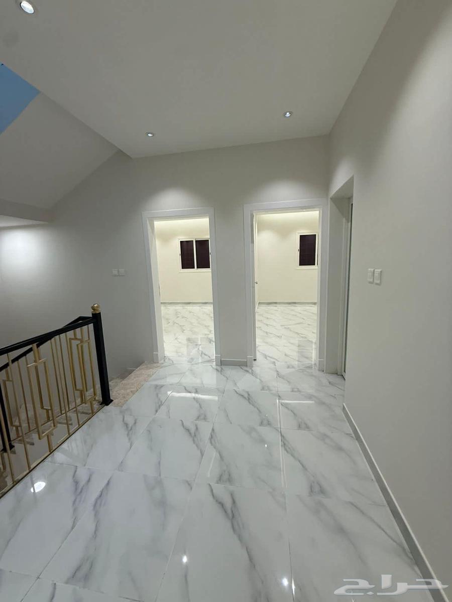 5 bedroom villa in Dahiat King Fahd, Eastern Province 8