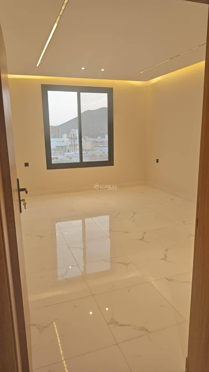 4 bedroom apartment in Al Muhammadiyah, Makkah 9