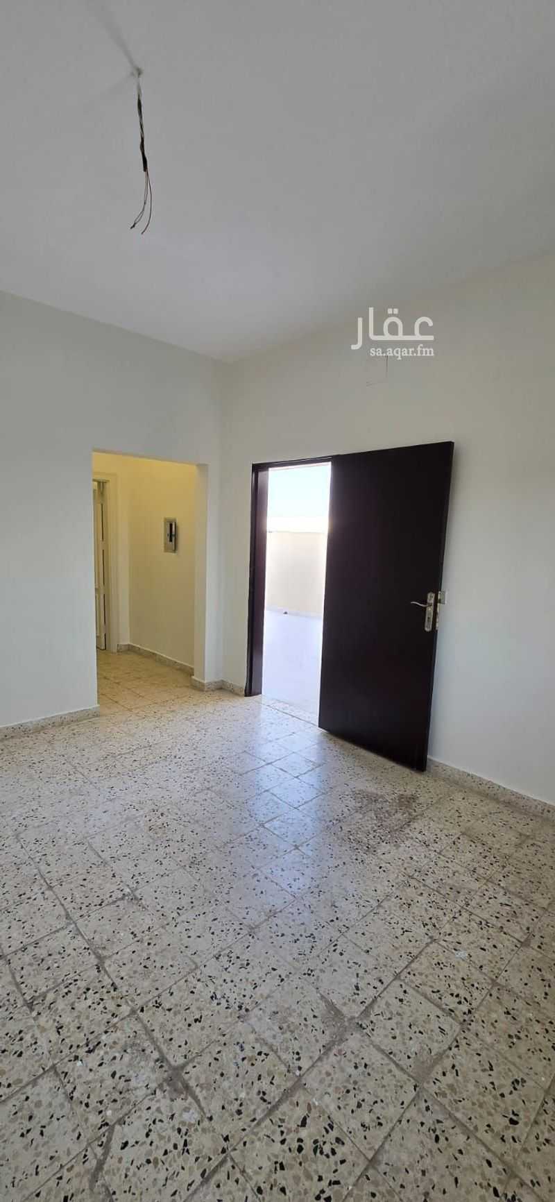 6 bedroom villa in Al Hazm, Riyadh 21